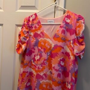 Adrienne blouse. Size small. Gathered short sleeves